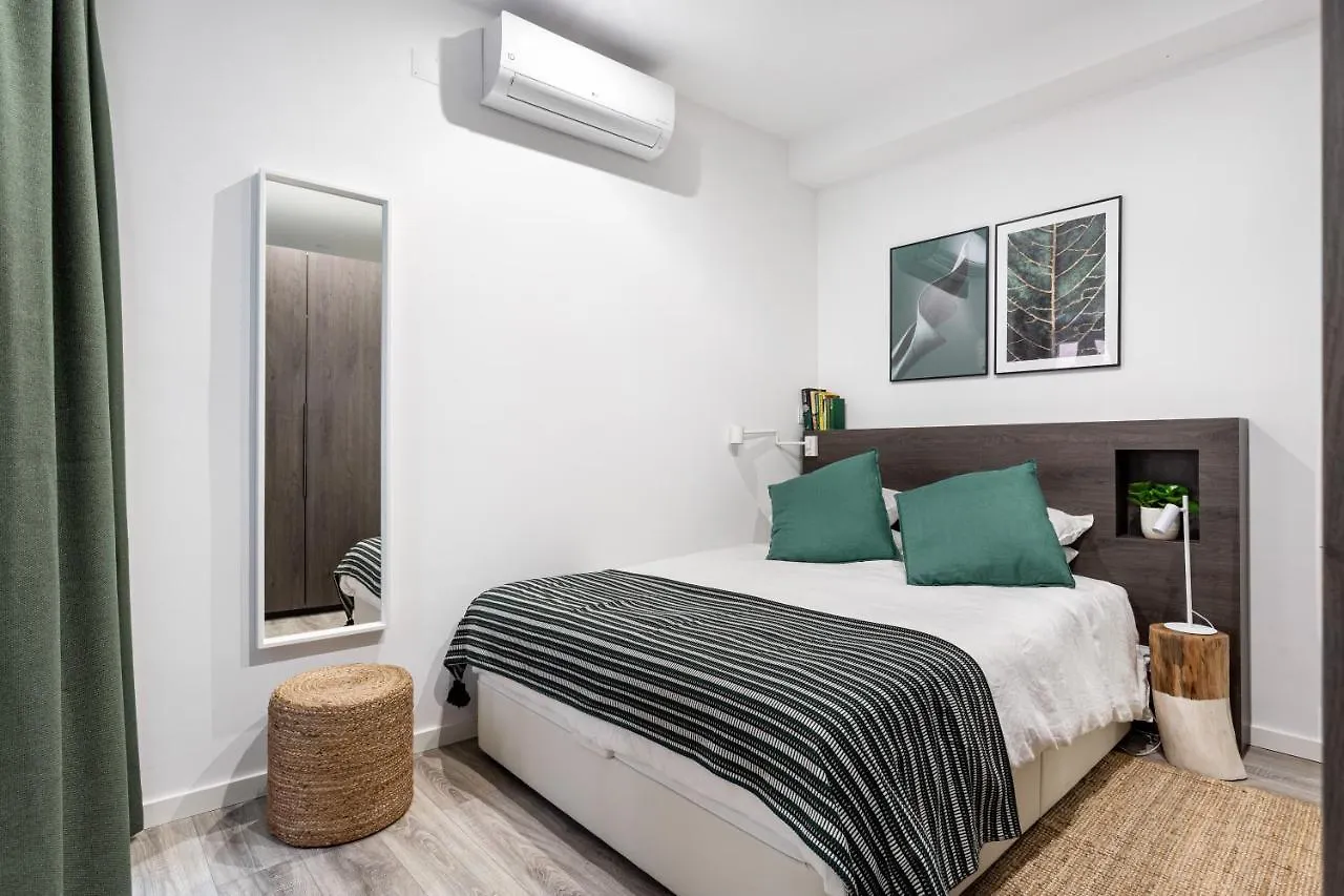 Studios Terra & Mar Lisbon Apartment