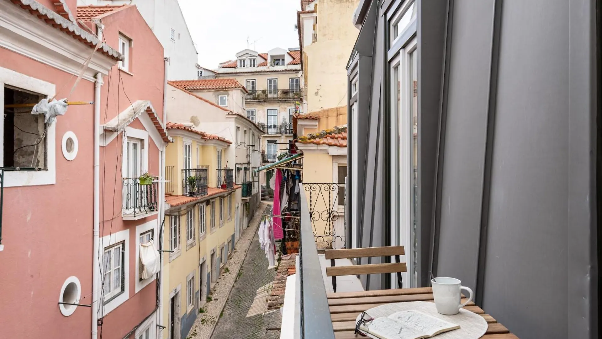 Studios Terra & Mar Lisbon 0*,